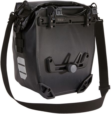 Велосипедные сумки Thule Shield Pannier 13L (2 шт)(Black) 3204205 - Фото 6